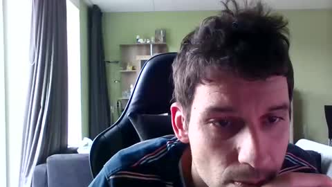 Snapshot of raimondo32 chatting on January 2025 01:32:01 PM Raimondo te Paste online show from January 2025 01:32:01 PM