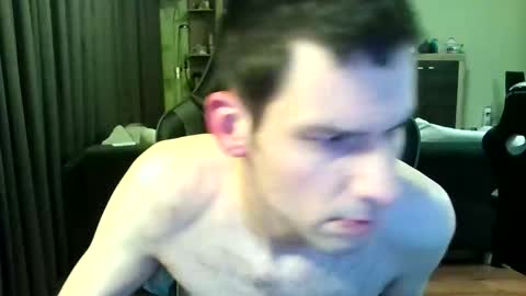 Snapshot of raimondo32 chatting on January 2026 10:45:01 PM Raimondo te Paste online show from January 2026 10:45:01 PM