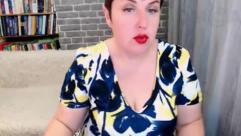 rainbowladyy online show from October 2025 02:44:01 AM