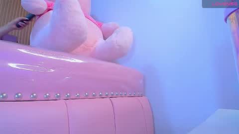 Snapshot of rainbowlover_ch chatting on November 2025 02:45:02 AM Rainy online show from November 2025 02:45:02 AM