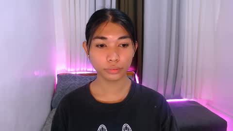 raindrizzle1706 online show from February 2026 05:53:02 PM