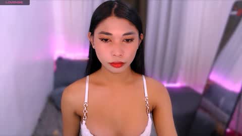 raindrizzle1706 online show from February 2026 12:41:01 AM