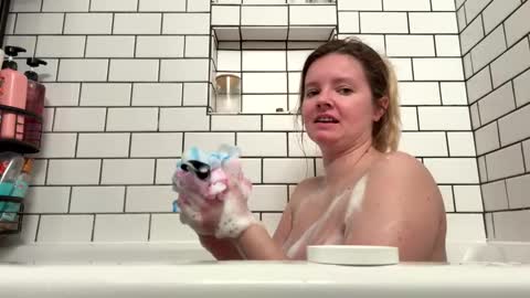 Snapshot of ramichick chatting on January 2026 03:09:02 AM Rami online show from January 2026 03:09:02 AM