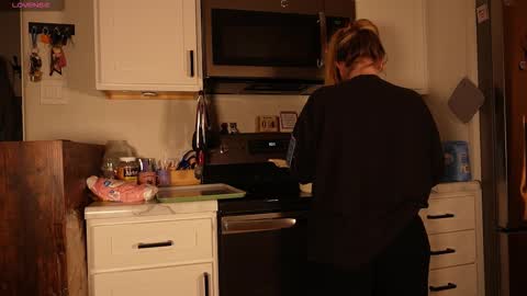 Snapshot of ramichick chatting on January 2026 02:06:02 AM Rami online show from January 2026 02:06:02 AM