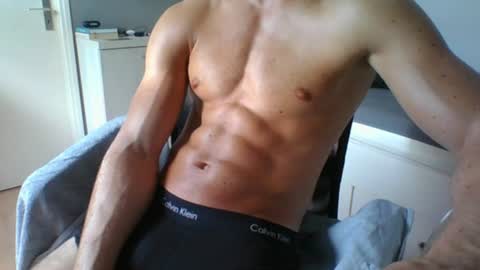 ramonjoosse2001 online show from July 2026 12:12:02 PM