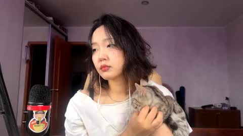 Ada Kim online show from June 2026 02:56:02 PM