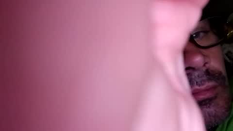 Snapshot of randallcody15 chatting on January 2025 07:15:01 AM randallcody15 online show from January 2025 07:15:01 AM