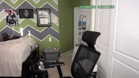 Snapshot of randomink3 chatting on January 2026 04:44:01 PM randomink3 online show from January 2026 04:44:01 PM