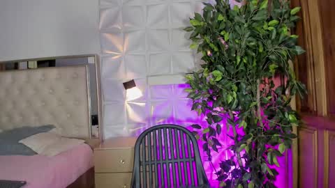 Snapshot of randy_cole chatting on October 2025 08:40:02 PM randy online show from October 2025 08:40:02 PM