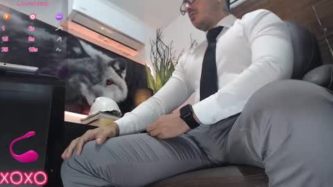 Snapshot of randylukehot chatting on September 2025 12:15:01 PM randylukehot online show from September 2025 12:15:01 PM