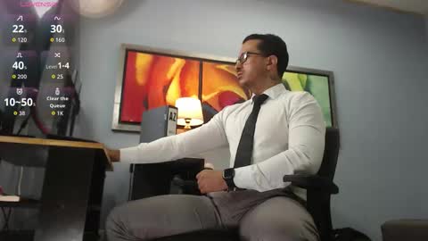 Snapshot of randylukehot chatting on February 2026 01:18:02 PM randylukehot online show from February 2026 01:18:02 PM