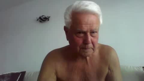 Silver Stallion TwitterRandyth53496071  and  ladyenglishxxx online show from February 2026 02:34:01 PM