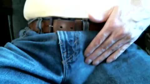 Snapshot of rangerrocks chatting on October 2025 07:59:01 PM rangerrocks online show from October 2025 07:59:01 PM