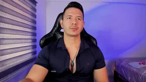 Jonas online show from November 2025 02:26:01 PM