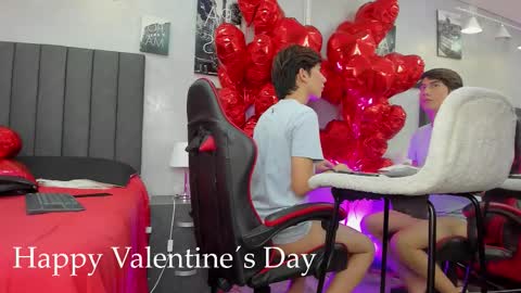 Snapshot of raphael_nyon chatting on February 2026 03:58:02 AM Raphael Nyon online show from February 2026 03:58:02 AM