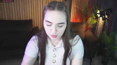 rapunzelangel online show from June 2026 05:53:02 AM