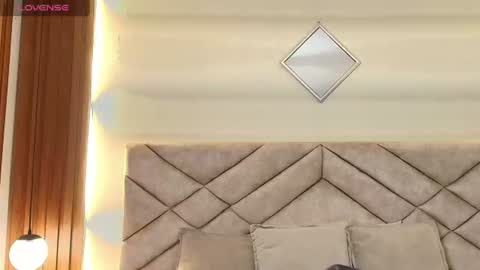 Raquel online show from June 2026 12:08:01 PM