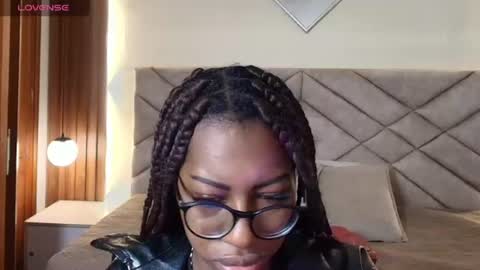 Raquel online show from July 2026 12:03:02 PM