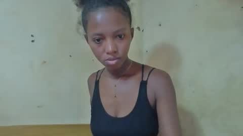 Snapshot of rasoanirinaa chatting on March 2026 07:03:02 AM rasoanirinaa online show from March 2026 07:03:02 AM