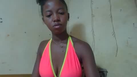 Snapshot of rasoanirinaa chatting on March 2026 12:06:01 AM rasoanirinaa online show from March 2026 12:06:01 AM