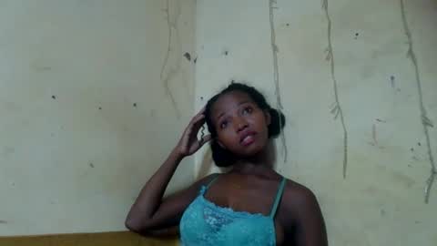 Snapshot of rasoanirinaa chatting on March 2026 06:50:01 AM rasoanirinaa online show from March 2026 06:50:01 AM