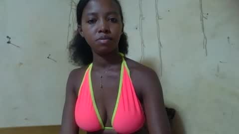 Snapshot of rasoanirinaa chatting on March 2026 01:25:01 PM rasoanirinaa online show from March 2026 01:25:01 PM