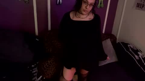 Snapshot of rattlesnakebitch chatting on November 2025 10:54:01 PM Rattlesnake Bitch 666 online show from November 2025 10:54:01 PM