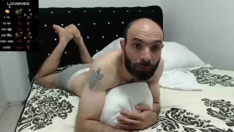 RaulWildBoy27 online show from June 2026 12:42:02 PM