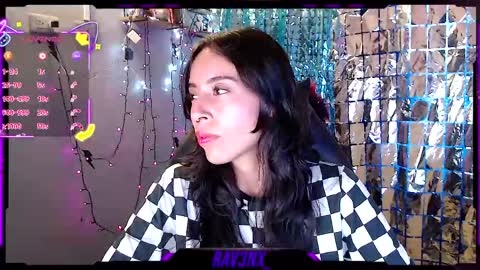   online show from May 2026 10:51:01 PM