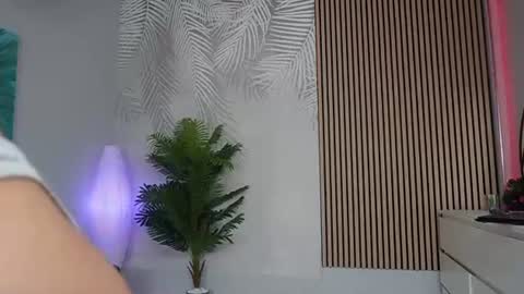 Rave Bunny online show from July 2026 12:07:01 PM