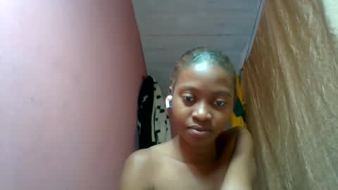 Snapshot of ravelosoma29 chatting on July 2026 10:02:02 AM ravelosoma29 online show from July 2026 10:02:02 AM