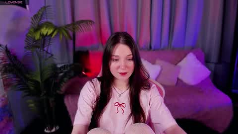 Snapshot of raven_crowe chatting on March 2026 01:16:02 PM Raven online show from March 2026 01:16:02 PM