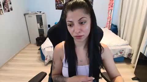 raven_haired_goddess online show from July 2026 06:09:02 AM