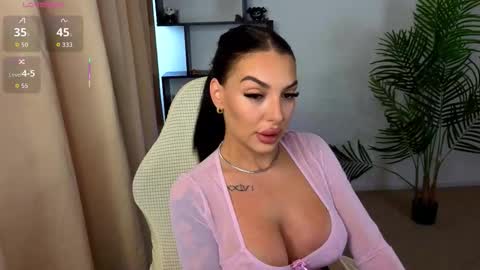 raven_inkk online show from October 2025 09:18:02 AM