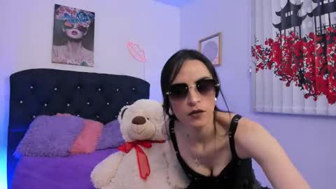 raven moon online show from February 2026 02:12:02 PM