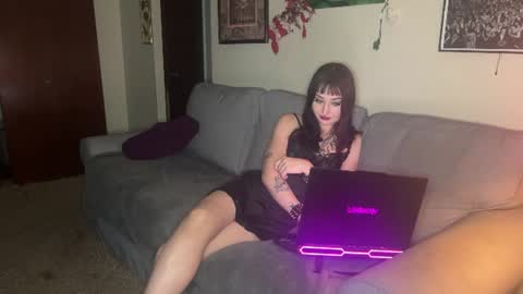 Snapshot of raven_rivers chatting on July 2026 02:48:02 AM raven3 online show from July 2026 02:48:02 AM