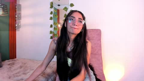 raven_smith_ online show from April 2026 06:40:02 AM