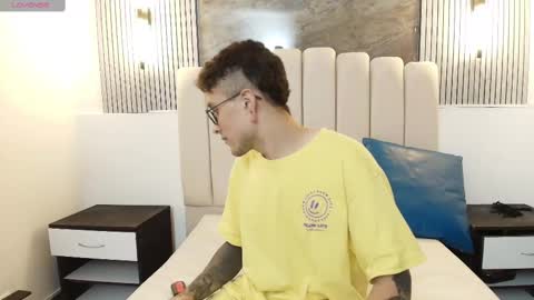 ravenandcody online show from September 2025 02:22:02 AM