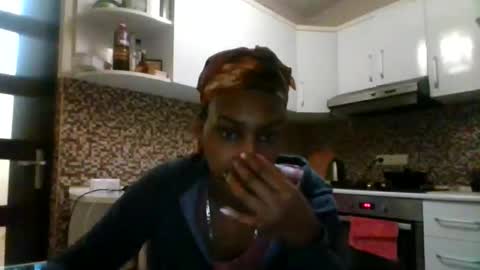 ravenbby online show from April 2026 08:03:02 PM
