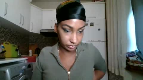 ravenbby online show from May 2026 06:31:02 AM