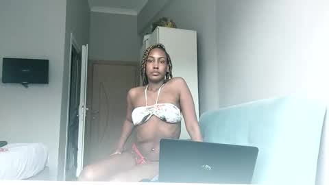 ravenbby online show from May 2026 10:21:01 AM