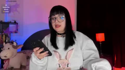 Raven  online show from March 2026 02:26:01 AM