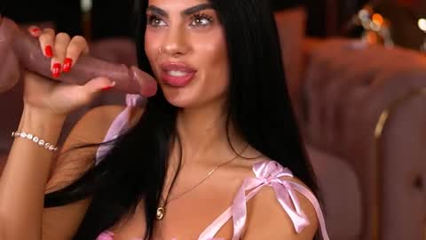 Lav online show from May 2026 07:22:02 PM