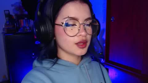 raventh_ online show from December 2025 01:43:02 AM