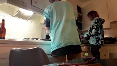 ravenxbeastie online show from February 2025 04:15:01 AM