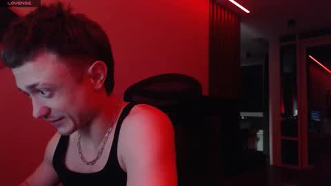 Snapshot of ravine_doleg chatting on October 2025 10:50:02 PM Alex Nash online show from October 2025 10:50:02 PM