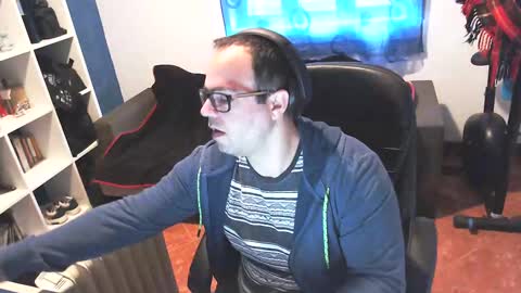 ravingr3d3 online show from February 2025 09:10:01 AM