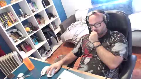 ravingr3d3 online show from October 2025 11:10:01 AM