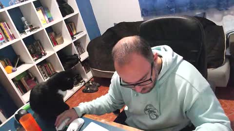 ravingr3d3 online show from November 2025 09:04:02 AM