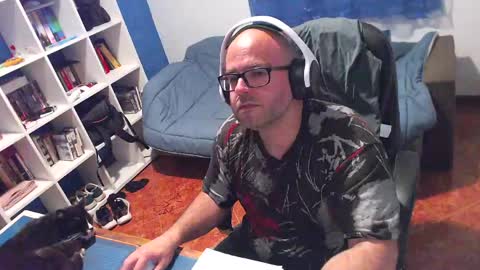 ravingr3d3 online show from April 2026 09:42:01 PM